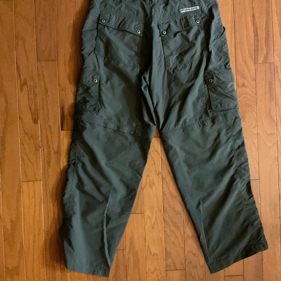 Eastern Mountain Sports Khaki Green Convertible Zipper 🪰 Pants! - Picture 6 of 9